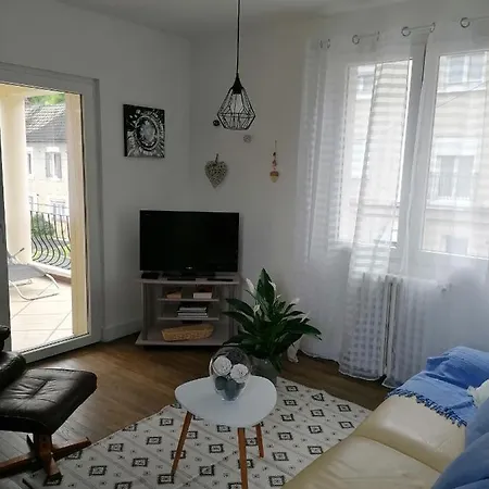 Chaleureux De Ville Apartment *